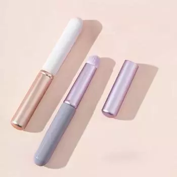 1 шт. кисть для губ с крышкой, маленькая круглая головка, кисть для размазывания, мини-портативная короткая ручка для путешествий фиолетовый