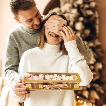 1 шт. Коробка в форме письма для мамы, подарки на день рождения матери, подарочная коробка с цветами, принадлежности на День матери 44,5x15,5x9,7 см 44.5*15.5*9.7cm красный