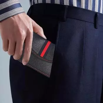 1 шт. кожаный чехол для автомобильного ключа, блокировщик сигнала автомобильного ключа, сумка Фарадея, бесключевой брелок, блокирующий Rfid, чехол красный