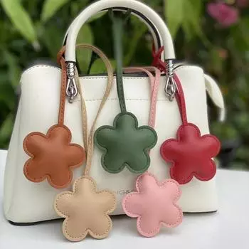 1 шт. кожаный мультяшный подвесной декор модный автомобильный аксессуар персонализированный брелок для ключей сумка подвеска