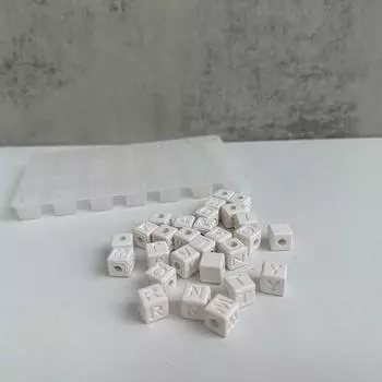 1 шт., квадратные бусины в виде букв, силиконовая форма для браслета с буквами алфавита, форма из эпоксидной смолы для изготовления ожерелья своими руками, ювелирных изделий, литья поделок