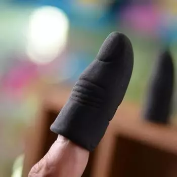 Резиновый пальчиковый ластик 1pcs