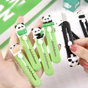 1 шт., милый мультяшный нож с пандой зеленого/черного цвета, мини-нож для детей, безопасный конверт, экспресс-коробка, открывалка для коробок, канцелярские принадлежности, резак для бумаги