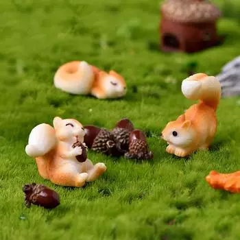 1 шт. Мини-фигурка белки, сосновые шишки, кавайные аксессуары, украшение для дома, стол, сад, домашний декор 1pc
