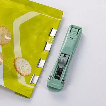 1 шт. мини пластиковые школьные принадлежности ручной зажим инструменты для переплета нажимной степлер для документов