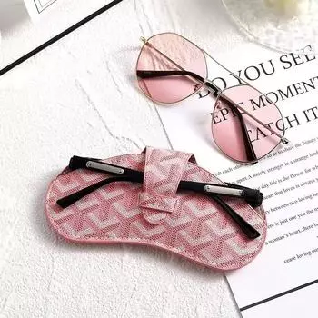 1 шт., новый дизайн, чехол для очков из искусственной кожи, чехол для очков для дальнозоркости, портативная сумка для хранения для женщин и мужчин с ремешком, маленькие подарки зелёный