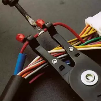 1 шт., плоскогубцы для инструментов для ремонта автомобилей, общие плоскогубцы для автомобильной сварки, зажим с 2 проводами, инновационный инструмент для ремонта автомобилей, плоскогубцы для гаражных инструментов, сварочные клещи. красный