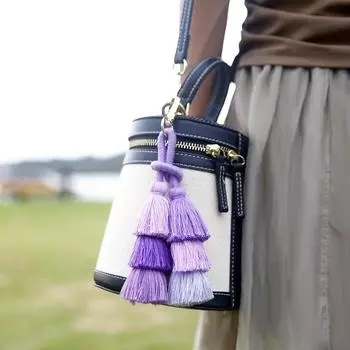 1 шт. подарок на день рождения модная ручная работа плетеная сумка в стиле богемы нация кисточка брелок градиентный цвет подвеска кошелек мастерство розовый/синий