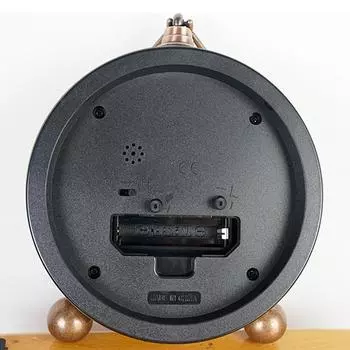 1 шт. Ретро-будильник из кованого железа с ночником - американские креативные электронные часы для домашнего декора и возвращения в школу белый