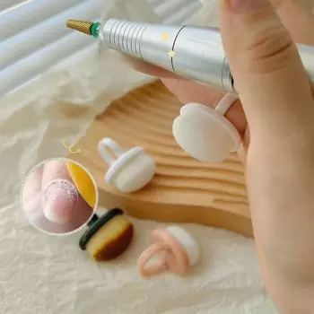 1 шт. Щетка для ногтей с пряжкой, овальная гелевая пылевая щетка для чистки макияжа, кольцевая щетка, маникюрные инструменты