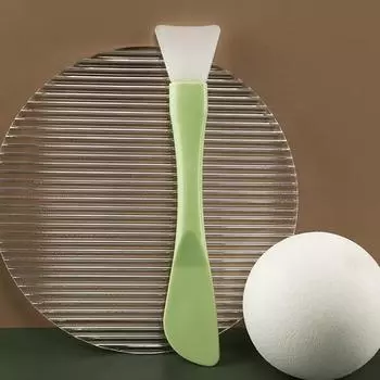 1 шт. Силиконовая косметическая кисть для маски для лица со скребком, кисть для глиняной маски, инструменты для макияжа зелёный