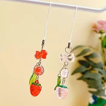 1 шт., сладкая клубничная бусина для девочки, телефонная цепочка, кулон в виде клубники, пряжка для ключей