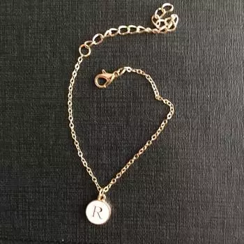 1 шт. Сплав Простой Диск Шарм Модный Браслет Универсальный Подарок На День Рождения Круглые Буквы Ювелирные Изделия F