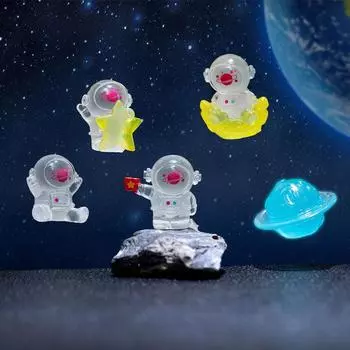 1 шт. светящаяся фигурка астронавта из смолы, домашний декор, светящаяся миниатюра, настольные аксессуары для украшения дома