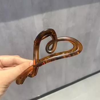 1 шт. Темпераментный матовый зажим-краб Любовь для волос женский Простой и высококлассный Новый весенне-летний зажим-акула Головной убор