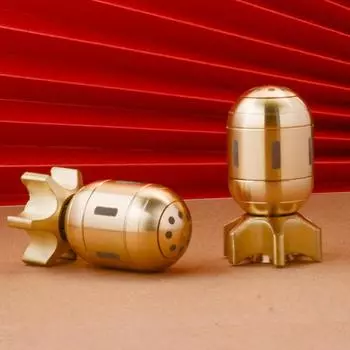 1 шт., твердая рыба, пуля, снятие стресса, вращающийся палец, офисный настольный орнамент, фигурки, детские игрушки своими руками, подарки