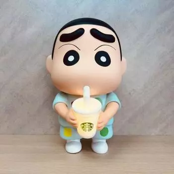 1 шт. Виниловая чашка молочного чая со свечением, настольное украшение 25 см, кукла-рука Crayon Shin-Chan, фигурка аниме-новичка, модель для гостиной, игрушка