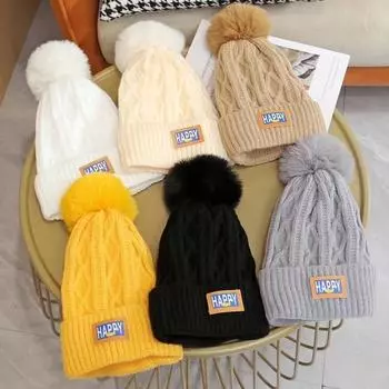 1 шт. Зимняя новая бархатная теплая вязаная шапка корейского выпуска, холодная шапка, модная и простая, показывающая лицо, маленькая вязаная женская шапка One size чёрный