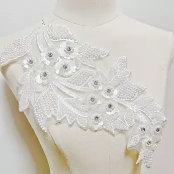 1 шт. золотисто-серебристо-белая вышитая кружевная аппликация с пайетками и бисером для ремонта заплатки золотистый