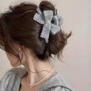 1 simple fall/winter plush knitted bow shark clip back head coiffure grab clip superior style hair clip fascinator Size fits all