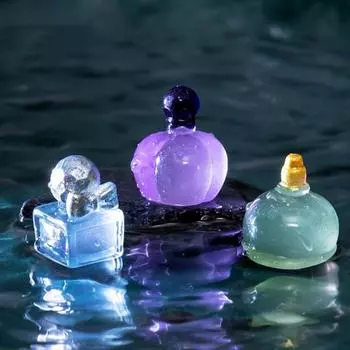 1Комплект 1:12 кукольных миниатюрных светящихся духов, теней для век, косметического зеркала, тапочек, декора для моделей игрушек, кукольных домиков, аксессуаров