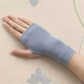 1Pair Sunscreen Protection Fingerless Long Gloves Women Arm Cool Summer Solid Mittens Half Finger Sleeves бежевый