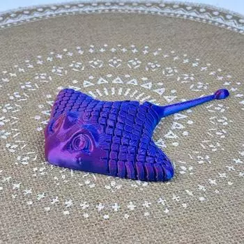 1pc 3D Printed Manta Ray Fish Articulated Model Kit - Marine Animal Devil Ray Stress Relief - Creative Gift Decoration Blue Purple