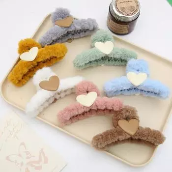 1 шт./пакет Новое поступление Акриловые плюшевые пластиковые милые заколки для волос в форме сердца для девочек и женщин, аксессуары для волос синий