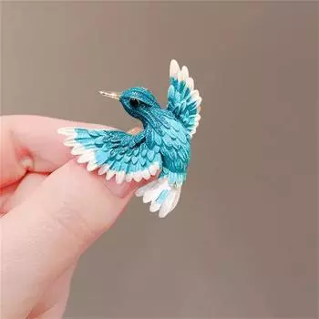 1Pc Bird Brooch Exquisite Retro Animal Chest Flower Pin Fashion Trend Jewelry Accessories High-End Party Birthday Gift 2024