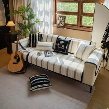 1pc Chenille Non-slip Sofa Cushion Luxury Plaid Sofa Cover Mat Anti-cat Scratches Couch Towel Slipcover For Living Room Hotel 70x70