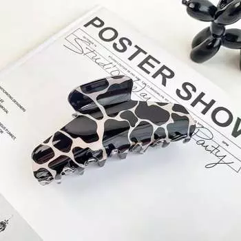 1pc Color Zebra Pattern Hair Clip French Retro Large Shark Clip Fashionable and Versatile Back of Head Disc Hair Grab Clip