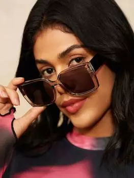 1PC Fashion Square Plastic Frame Women Sunglasses For Men Daily Life Shades Eyewear Accessories.