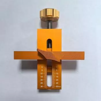 1pc Rebounder Punched Mounting Jig Cabinet Door Installation Jig Woodworking Doweling Drilling Guide Locator Installing Clip 1pc оранжевый