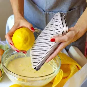 1pc Stainless Steel Cheese Grater with Food Storage Container and Lid Versatile Kitchen Gadget for Parmesan чёрный