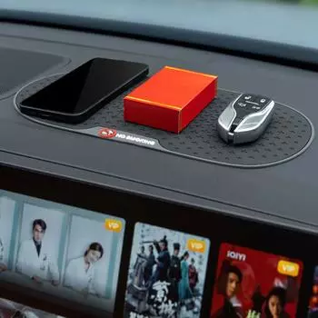 1Pc Universal Black Fashion Car Dashboard Non-Slip Sticky Mat Phone Key Holder Black Car Interior Anti-Slip Pad Accessories