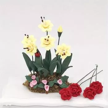 1pcs 1:12Resin Yellow Painting Crafts Miniature Scene Ornaments Pocket Furniture Arrangement Garden Scene Flowers and Greenery Potted Plants 1pcs