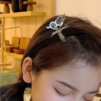 1pcs Butterfly Hair Clip Girl Side Top Clip Nostalgic Three-dimensional Metal Temperament Fairy Lovely Styling Tools Accessories серебряный