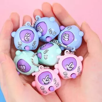 1шт брелок для ключей с яйцом «Камень-ножницы-бумага» пластиковый подарок витое яйцо новое креативное лицо меняющее цвет случайным образом