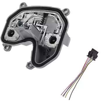 1x Кронштейн заднего правого фонаря с разъемом 68270837AA для Jeep Renegade 2015-2017