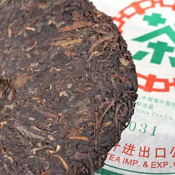 2007 ChinaTea 6031 Чай Юньнань Пуэр Сырой чай Пуэр 357г Юньнань Чи Цзе Беенг Ча