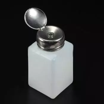 200 мл жидкого спирта, пресс для снятия лака, дозатор, очиститель, бутылочка с насосом