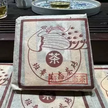 200г Юньнаньский сырой пуэр кирпичный чай 2004 г. Павлин Баньчжан Шэн Пуэр Чай Пуэр Чай