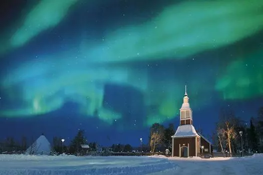 2016 Piece Jigsaw Puzzle Super Master of Puzzles Aurora and Silver Church Europe Very Small Piece (50x75cm)