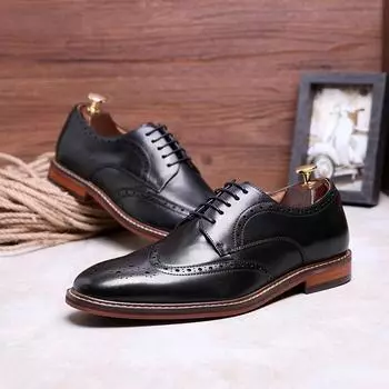 2019 Мужская обувь Деловые кожаные туфли Brock Retro Gentleman Shoes Шнуровка Первый слой коровьей кожи Мужская обувь 39 светло-коричневого
