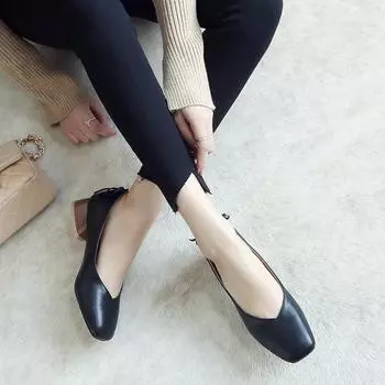 2019 новые модные женские туфли с квадратной головкой корейской версии на толстом каблуке 34 чёрный