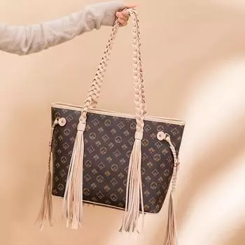 2021 Новая модная сумка-тоут с атмосферным принтом, простая сумка на одно плечо с кисточками большой емкости, портативная женская сумка чёрный