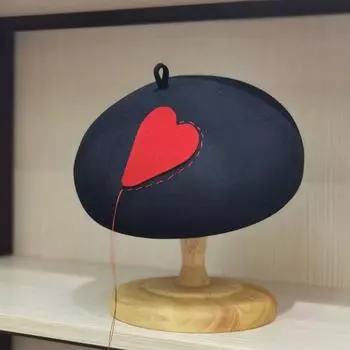 2022 новая мода в западном стиле, большая наклейка с изображением любви, маленькая этикетка, шерстяной берет, женская винтажная шляпа художника, модная фетровая шляпа чёрный