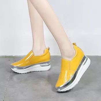 2022 осенние женские кроссовки на скрытом каблуке, вулканизированная обувь без шнуровки на платформе, женские Нескользящие лоферы из искусственной кожи больших размеров, обувь 2022 г. 35