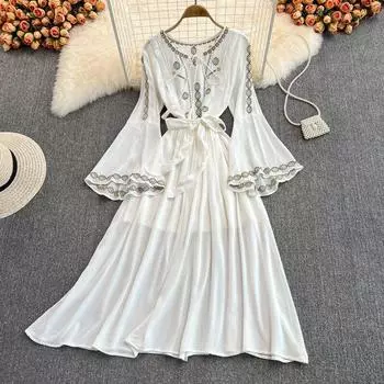 2022 весеннее новое свободное платье в национальном стиле с высокой талией, тонкое ретро-платье с вышивкой и длинными рукавами, элегантное длинное платье для морского отдыха