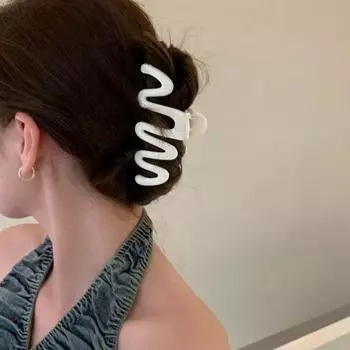 2023 Красочные Желейные Волнистые Заколки Для Волос Женщины Девушки Модный Дизайн Корейский Сладкий Простой Нерегулярный Заколка Для Волос Головные Уборы Оптовая Продажа